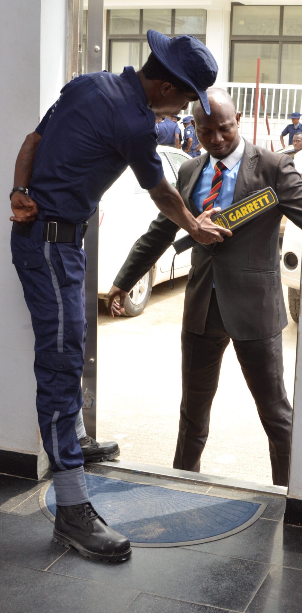 Security scanning man